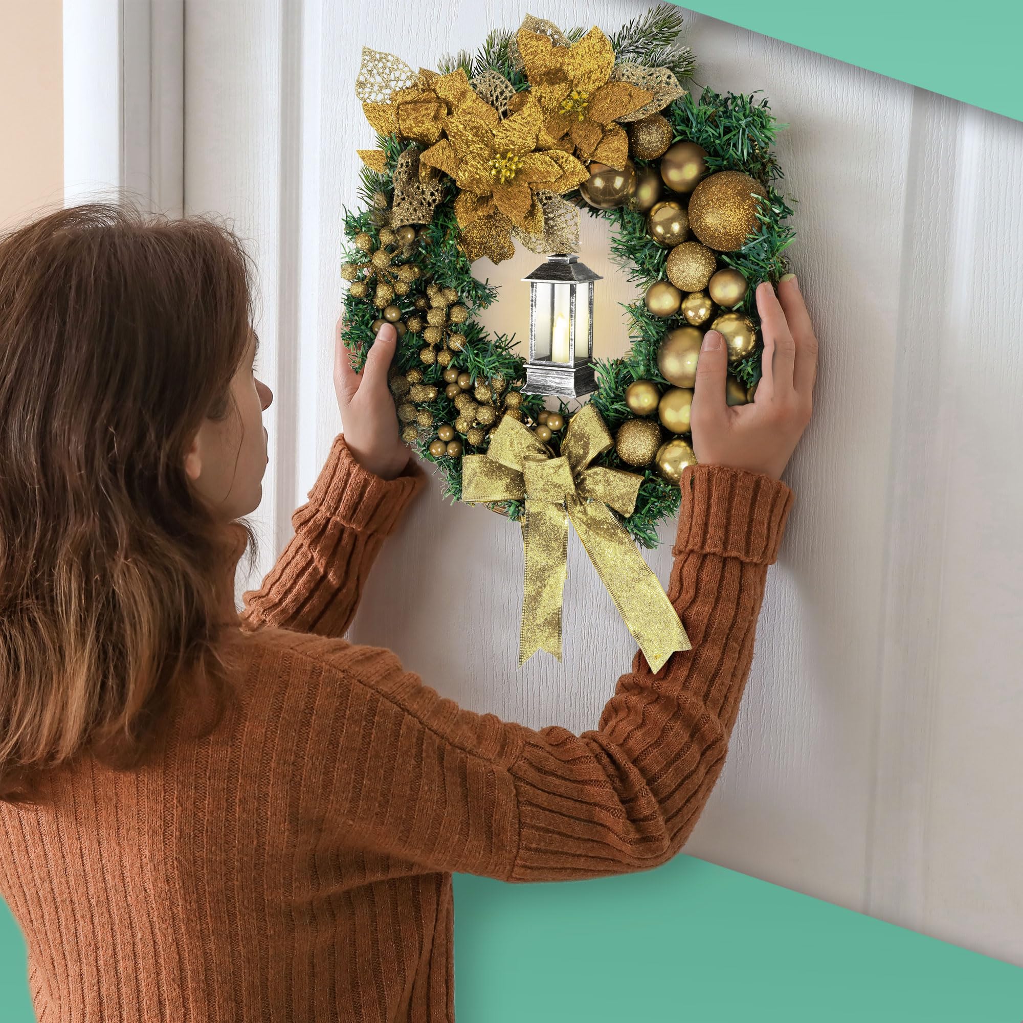 40cm Christmas Wreath with Lantern