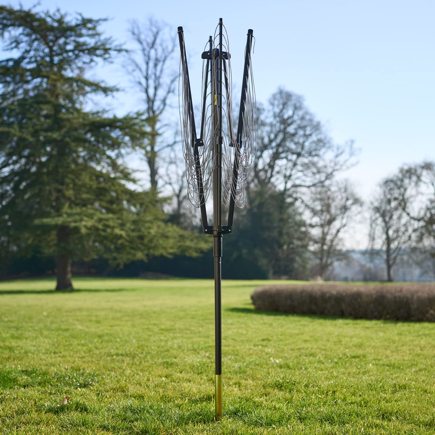 Outdoor Rotary Clothes Line