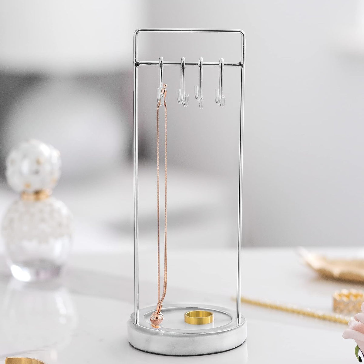 Marble Jewellery Stand - DREIBACH