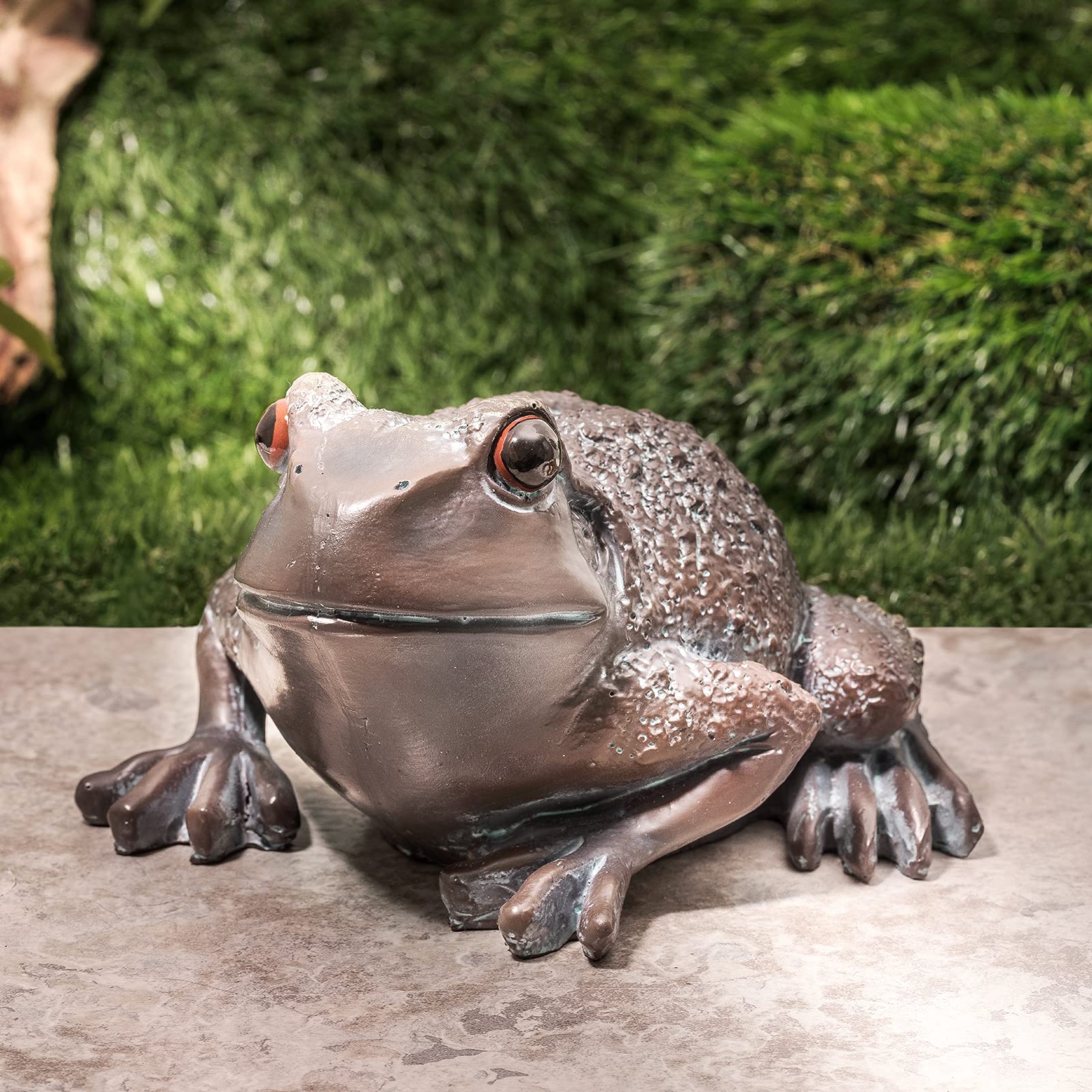 Garden Frog Ornament Set