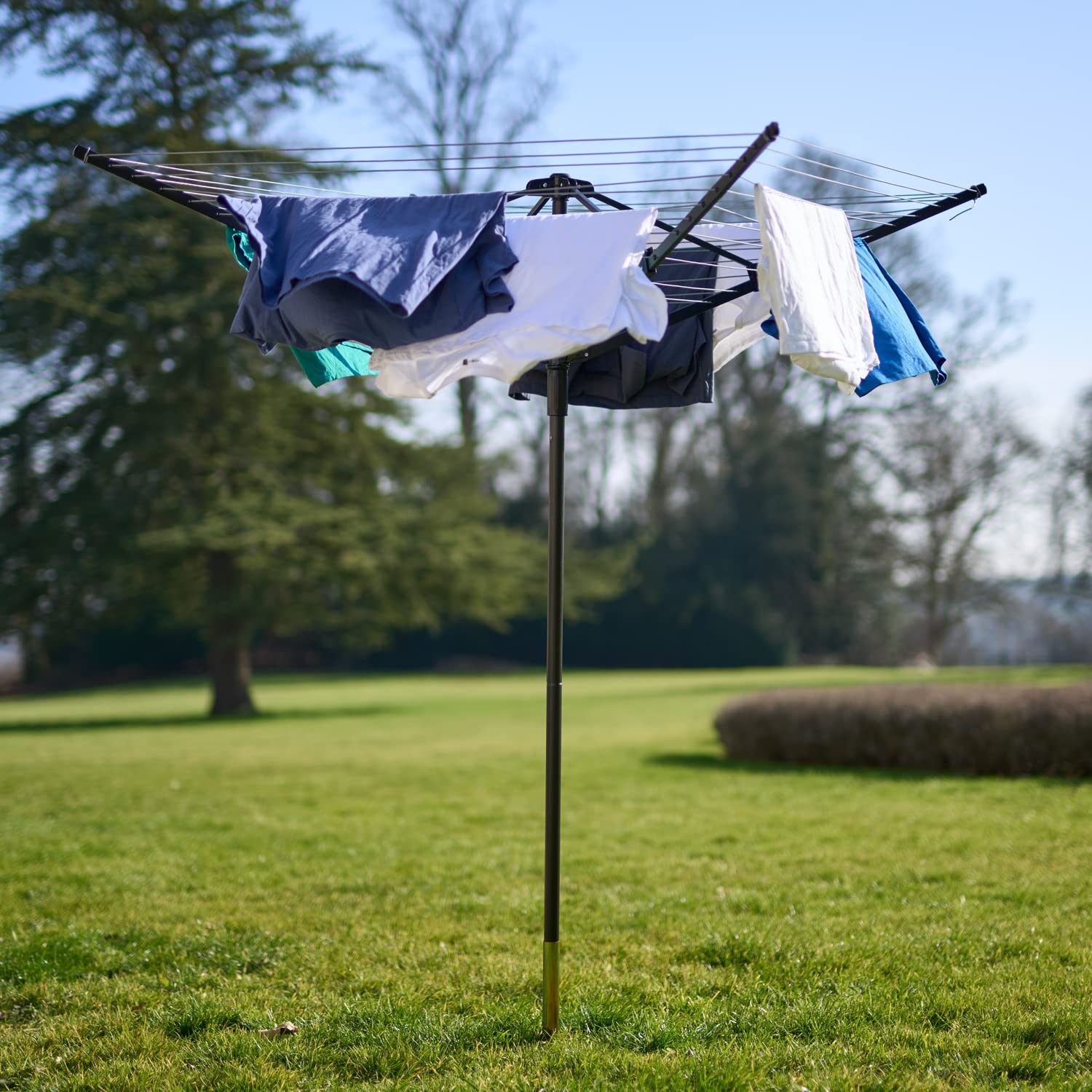 Outdoor Rotary Clothes Line