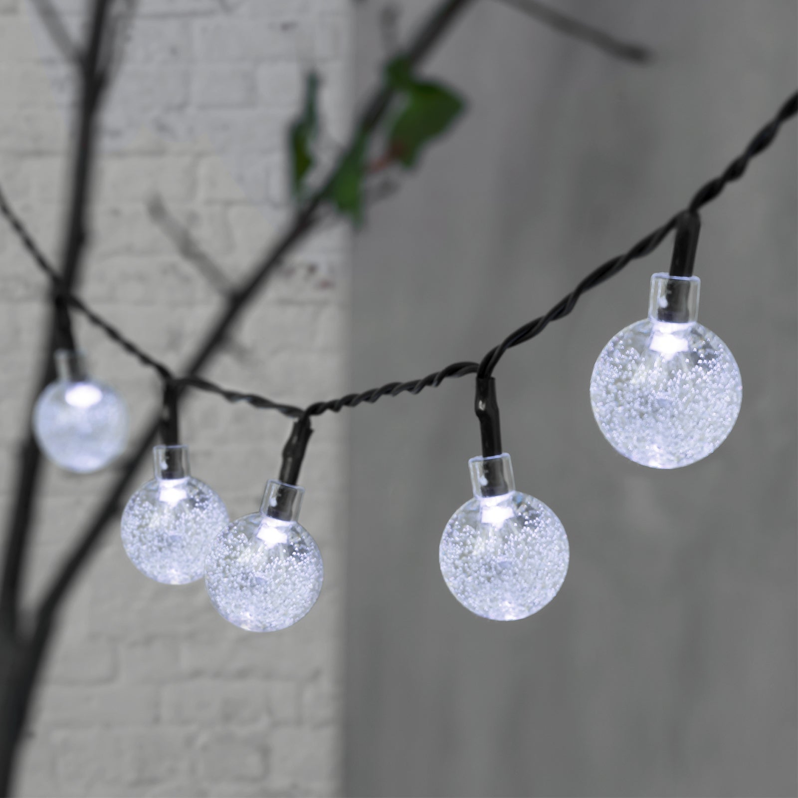 Solar Crystal Ball String Lights