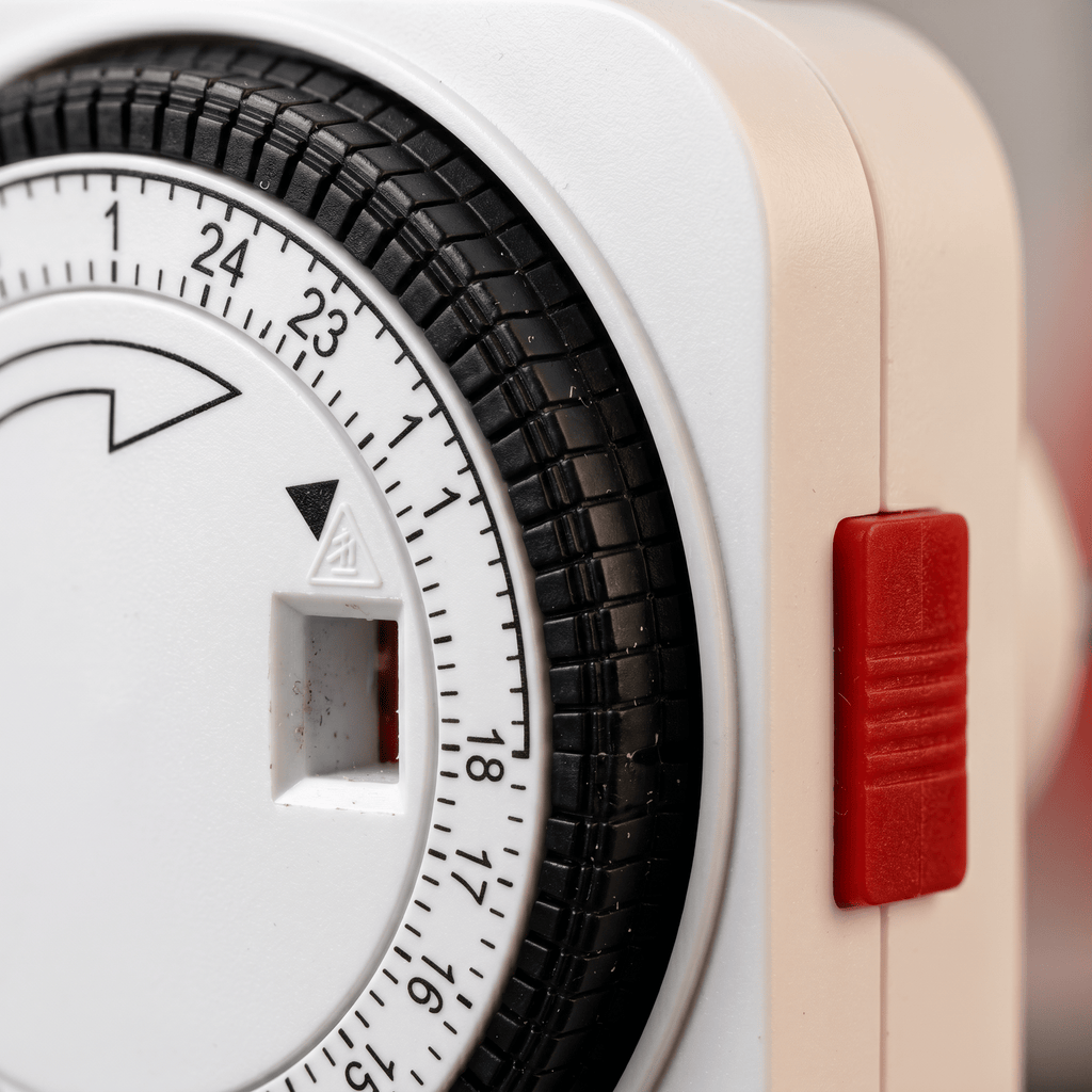 24-Hour Plug-In Timer Switch