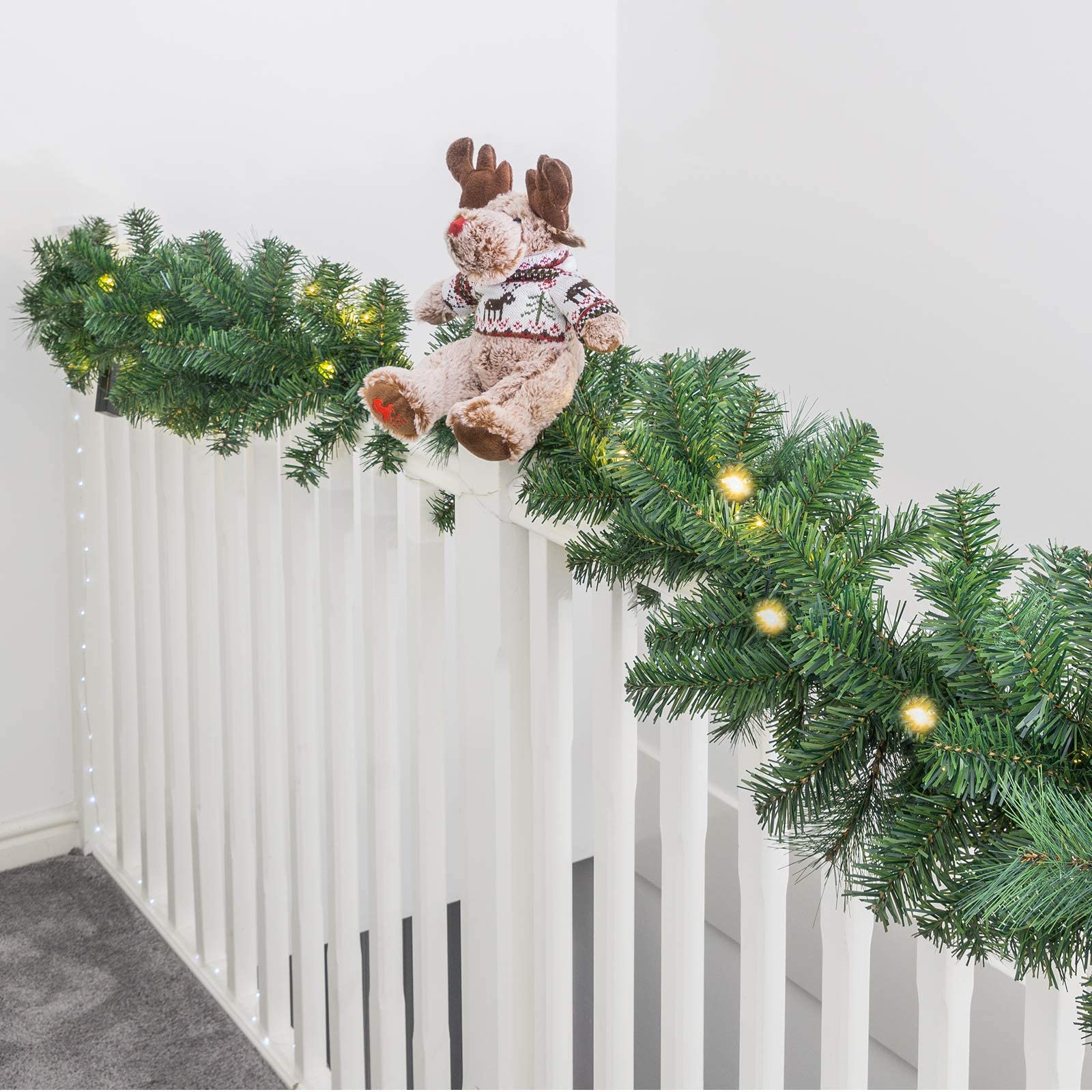 Victorian Pine Christmas Garland